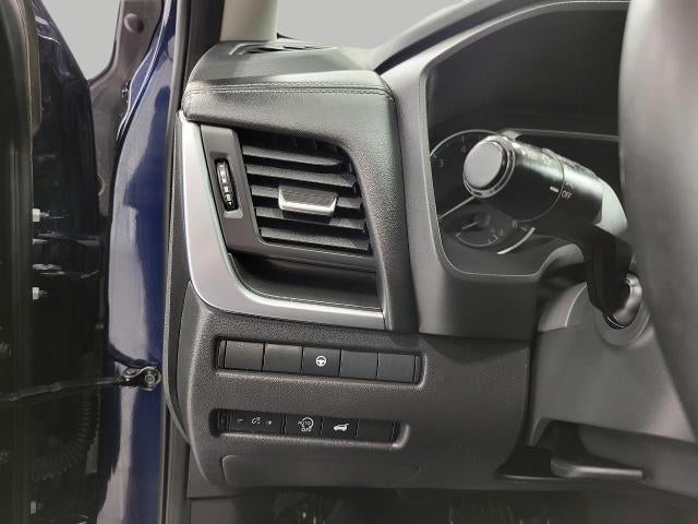 2025 Nissan Rogue AWD SV