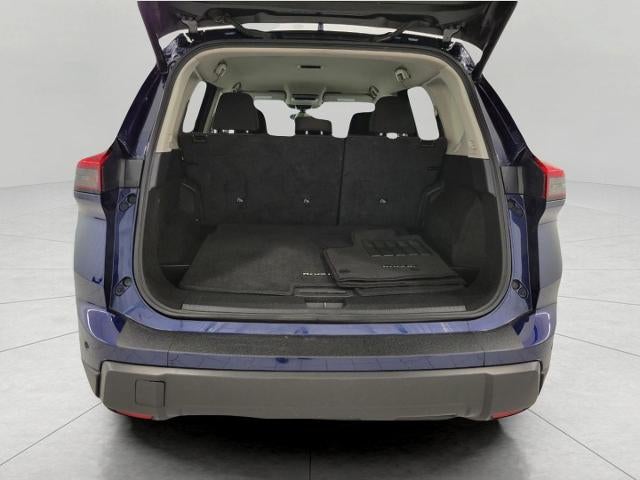 2025 Nissan Rogue AWD SV