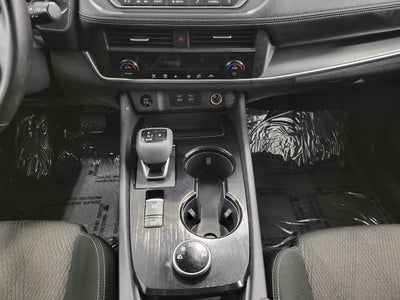 2025 Nissan Rogue AWD SV