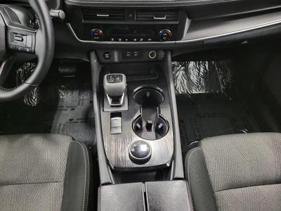 2025 Nissan Rogue AWD SV