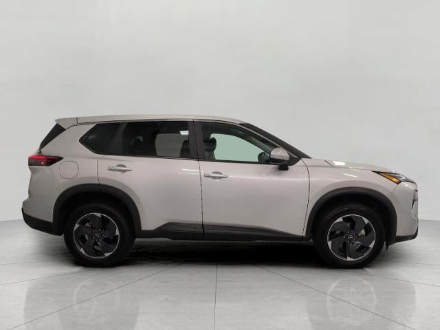 2025 Nissan Rogue AWD SV
