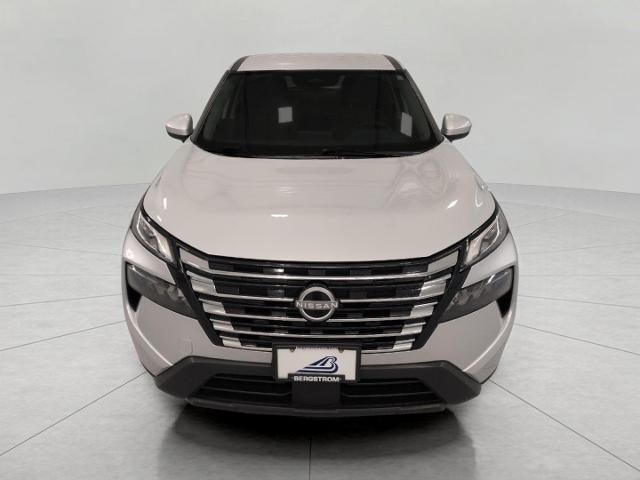 2025 Nissan Rogue AWD SV