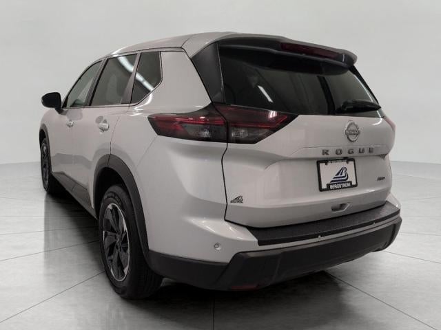 2025 Nissan Rogue AWD SV