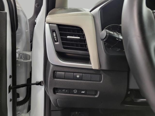 2025 Nissan Rogue AWD SV