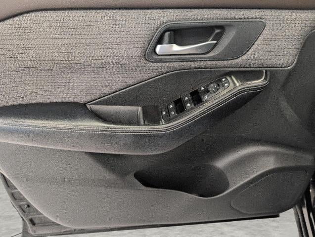 2023 Nissan Rogue AWD SV