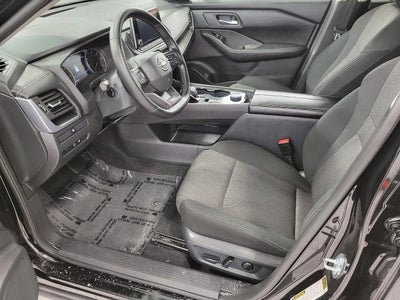 2025 Nissan Rogue AWD SV