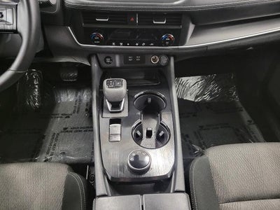 2025 Nissan Rogue AWD SV