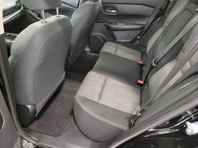 2025 Nissan Rogue AWD SV