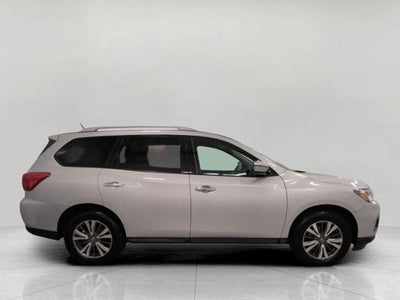 2018 Nissan Pathfinder 4x4 SV