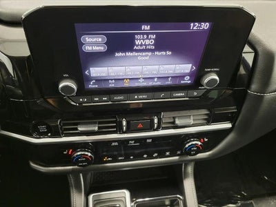 2025 Nissan Pathfinder SV 4WD