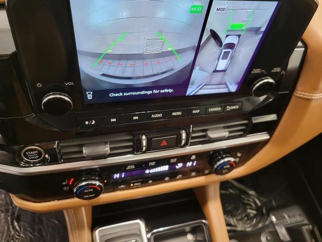 2023 Nissan Pathfinder Platinum 4WD