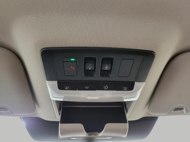 2023 Nissan Pathfinder Platinum 4WD