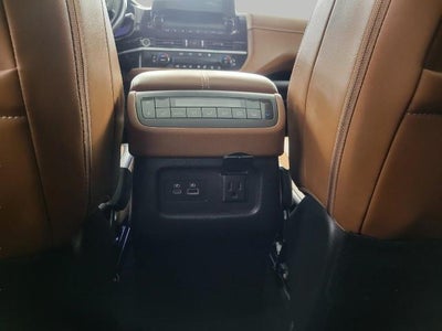 2023 Nissan Pathfinder Platinum 4WD