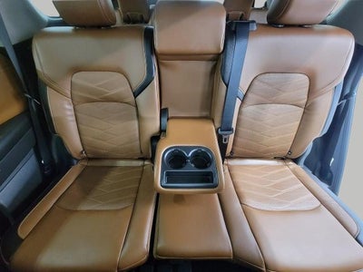 2023 Nissan Pathfinder Platinum 4WD