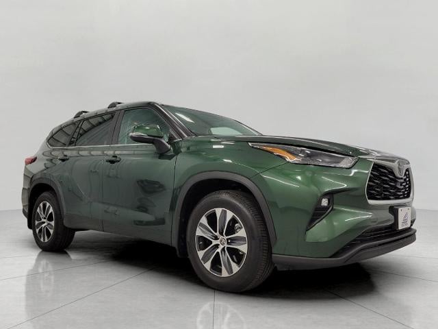 2023 Toyota Highlander XLE AWD