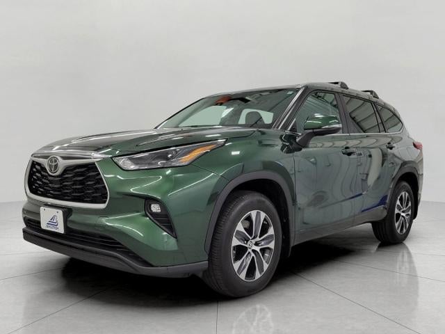 2023 Toyota Highlander XLE AWD