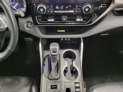 2023 Toyota Highlander XLE AWD