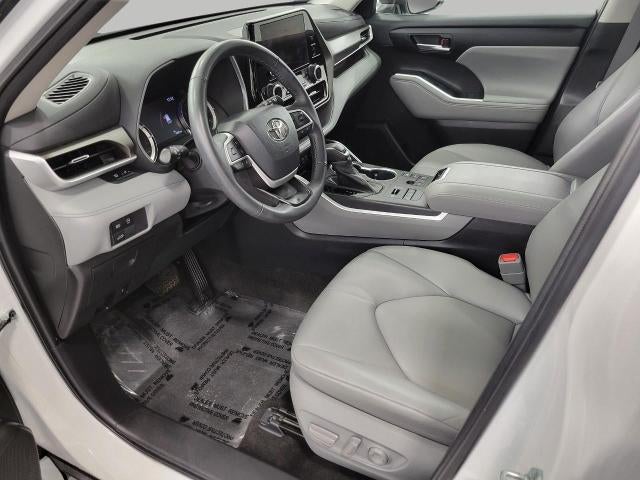 2023 Toyota Highlander XLE AWD