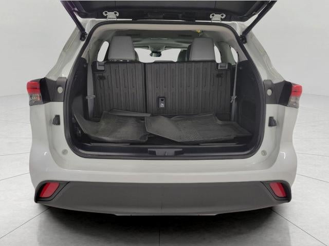 2023 Toyota Highlander XLE AWD