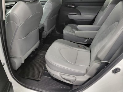 2023 Toyota Highlander XLE AWD