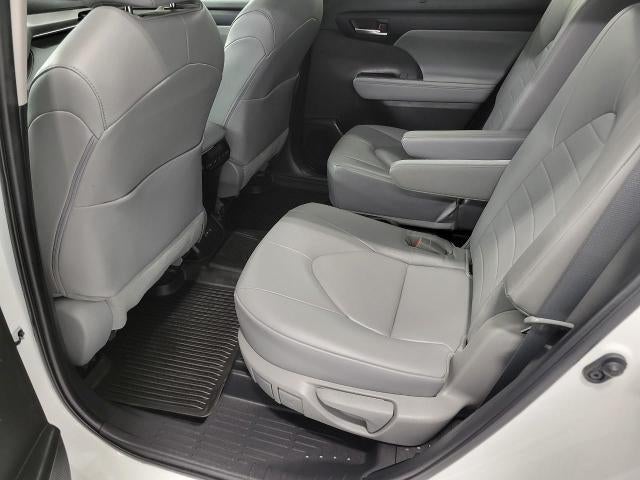 2023 Toyota Highlander XLE AWD