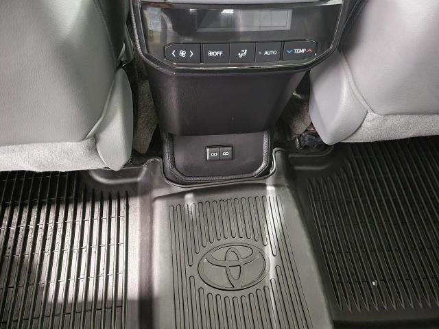 2023 Toyota Highlander XLE AWD