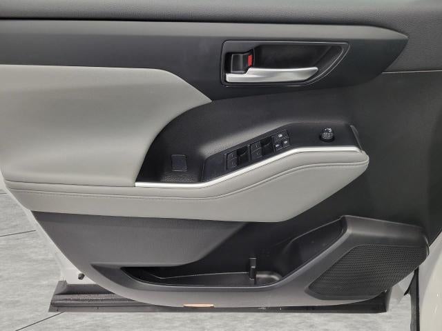 2023 Toyota Highlander XLE AWD