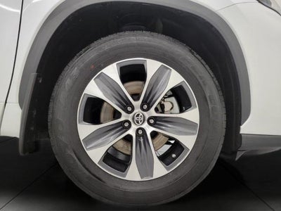 2023 Toyota Highlander XLE AWD