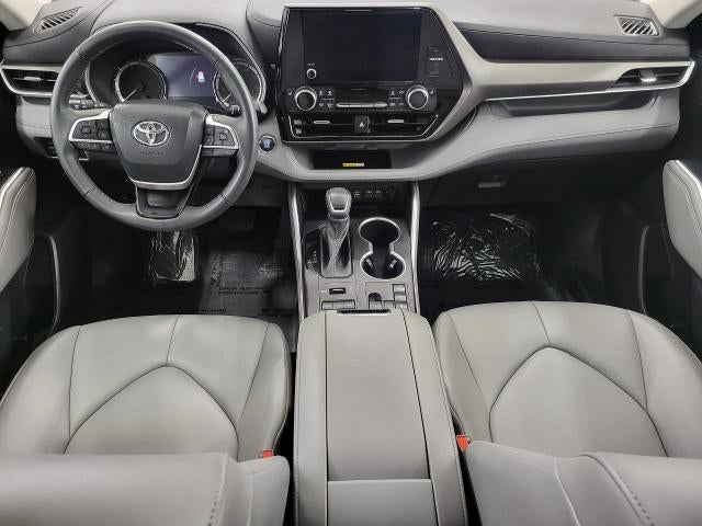 2023 Toyota Highlander XLE AWD