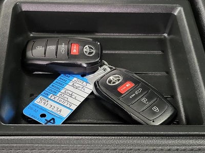 2023 Toyota Tundra 4WD Limited CrewMax 5.5' Bed