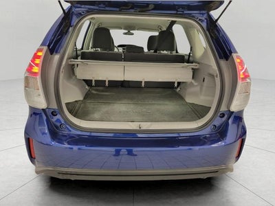 2016 Toyota Prius v 5dr Wgn Three