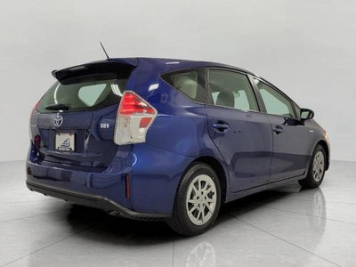 2016 Toyota Prius v 5dr Wgn Three
