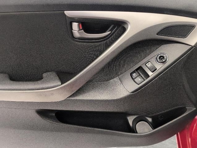 2013 Hyundai Elantra 2dr Auto GS