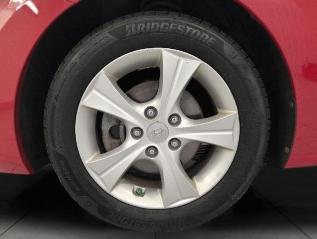 2013 Hyundai Elantra 2dr Auto GS