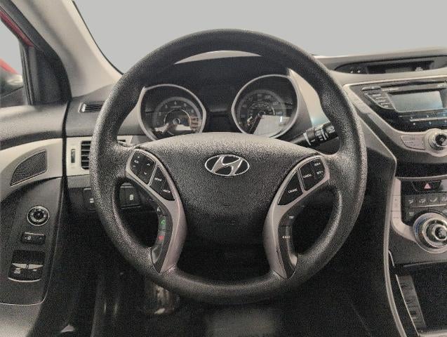 2013 Hyundai Elantra 2dr Auto GS
