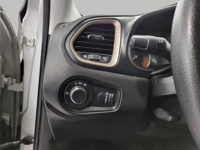 2015 Jeep Renegade FWD 4dr Sport